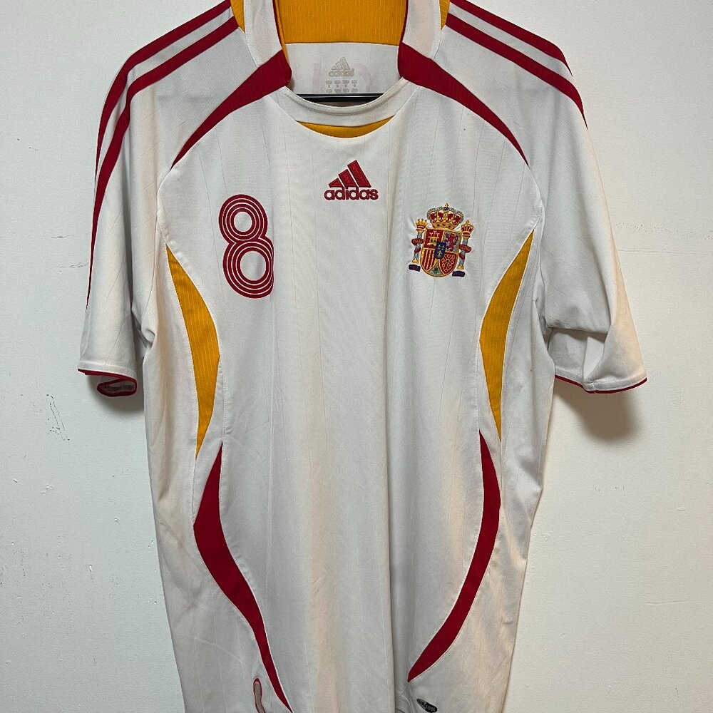 SPAIN JERSEY 2006 AWAY XAVI SIZE MEDIUM